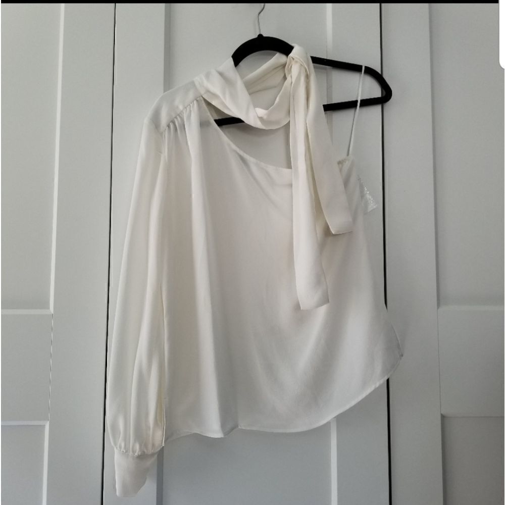 1. State one shoulder top - Picture 5 of 6